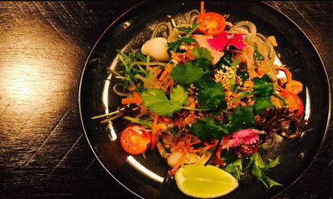 Fu Manchu Oriental Kitchen - Perth Resorts 8