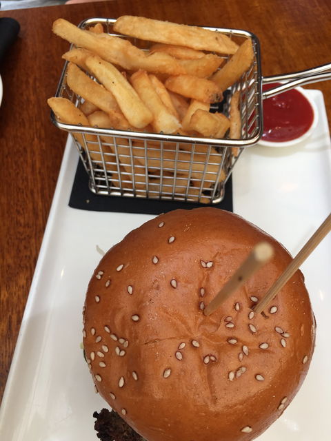 Adelphi Grill - Accommodation Perth 8