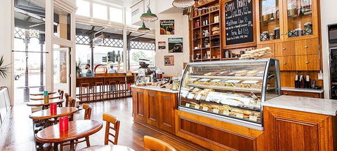 Gorilla Pizza SA - Accommodation Perth 29