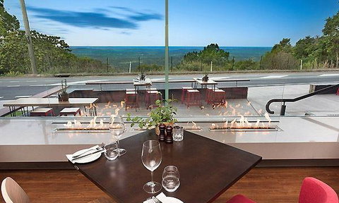 Altitude On Montville - Perth Resorts 10