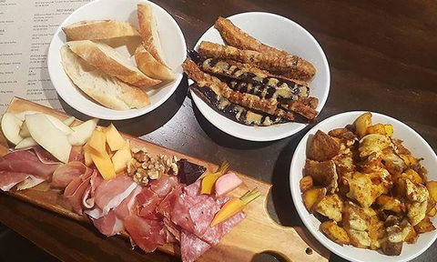 Anaya Restaurant And Tapas Bar - Accommodation Perth 71