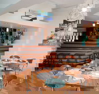 Filoxenia - Perth Resorts