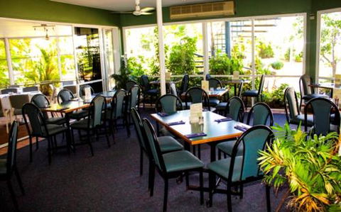 KBR’s Licensed Restaurant - Accommodation Perth 0
