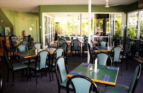 KBR’s Licensed Restaurant - Accommodation Perth 1