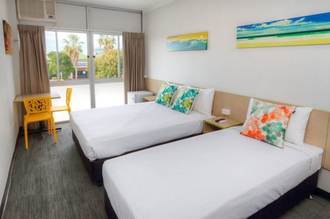Palm Beach Hotel - Perth Resorts 0