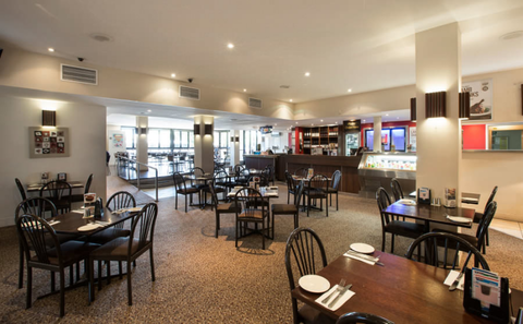 Palm Beach Hotel - Perth Resorts 1