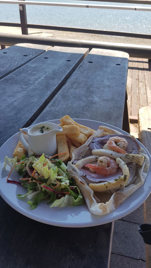 Goody’s On The Beach - Accommodation Perth 1