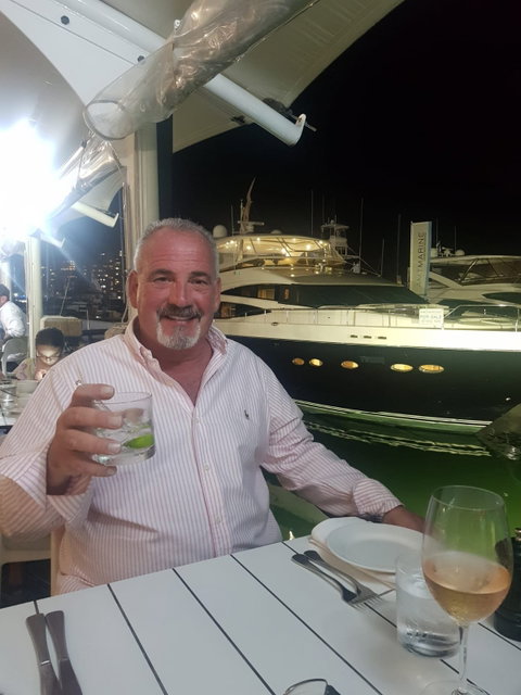 Omeros Bros Seafood Restaurant - Perth Resorts 4