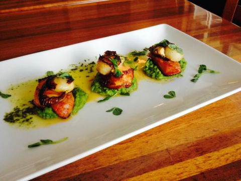 The Bunker Bar & Bistro - Perth Resorts 1