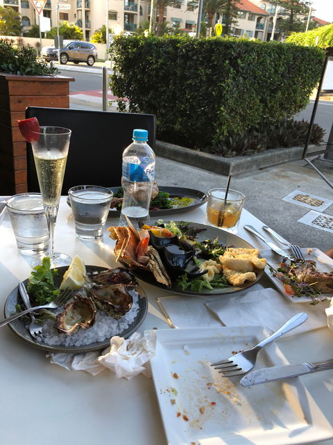 Yellowfin Seafood Restaurant - Accommodation Perth 2