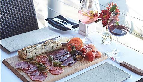 Black Angus Bar & Grill - Perth Resorts 6