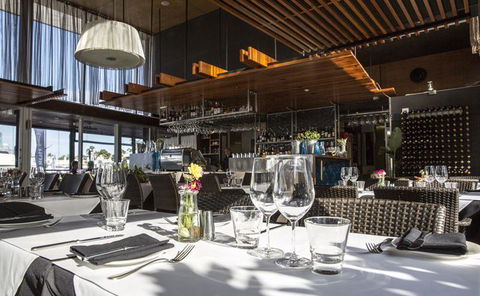 Black Angus Bar & Grill - Perth Resorts 7