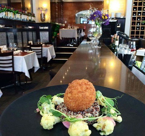 A La Bouffe Bar & Bistro - Accommodation Perth 13