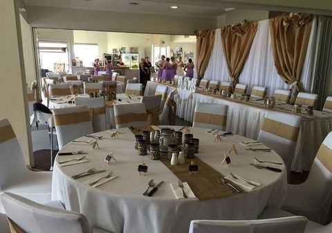 Cottontails Restaurant And Winery - Accommodation Perth 1
