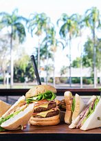 Palmerston Tavern - Perth Resorts 4