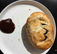 Devil's Den Cafe and Takeaway - Perth Resorts