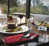 Fergy's Bar And Restaurant - Perth Resorts