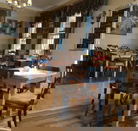 Madame M cafe - Accommodation Perth