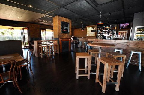 Capricorn Bar And Grill - Accommodation Perth 0