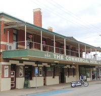 Commercial Hotel - Perth Resorts