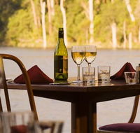 Lakeside Restaurant - Accommodation Perth