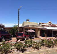 Plum Tree and Ivy - Perth Resorts