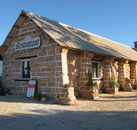 The Old Pearler Restaurant - Perth Resorts