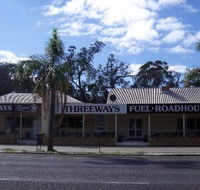 Threeways Roadhouse  Tavern - Perth Resorts