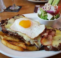 Willunga Hotel - Accommodation Perth