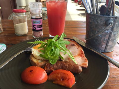 Mamma Lous - Accommodation Perth 0