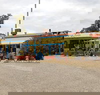 The Travelling Duck Cafe - Accommodation Perth