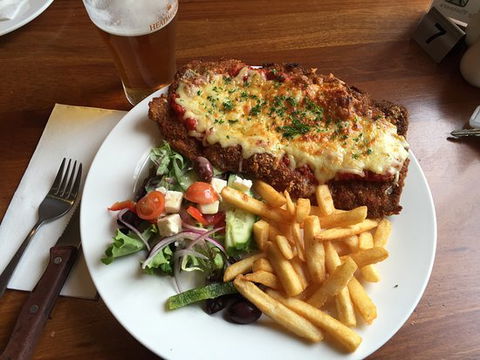Yankalilla Hotel Bistro - Accommodation Perth 0