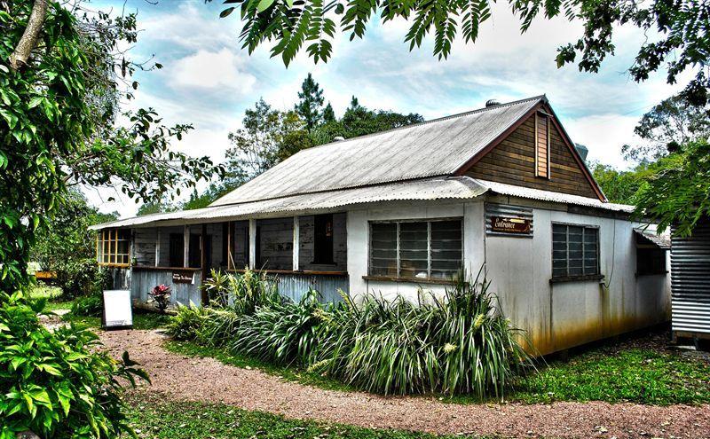 Broadbeach Waters QLD Accommodation Perth