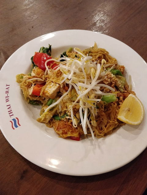 Thai Wi-Rat - Accommodation Perth 3