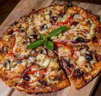 Claudies Wine Bar  Pizzeria - Perth Resorts