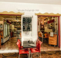 Shali's Cafe - Accommodation Perth