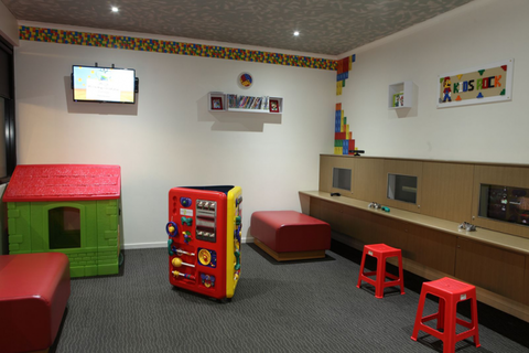 The Irish Village - Accommodation Perth 12