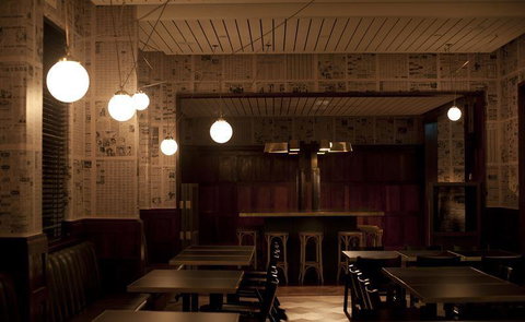 Apple Daily Bar & Eating House - Perth Resorts 15