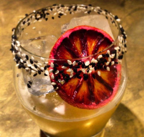 Apple Daily Bar & Eating House - Perth Resorts 7