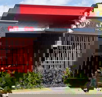 The Avenues Tavern - Accommodation Perth