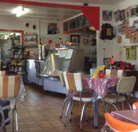Mjs Retro  Vintage Wares - Perth Resorts