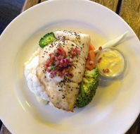 Albion Hotel Restaurant - Perth Resorts