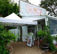 Flutterbies Cottage Cafe - Accommodation Perth