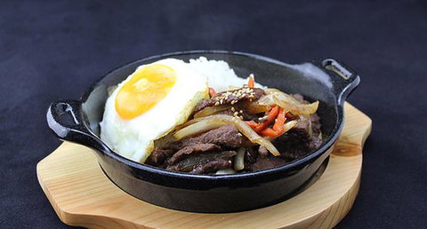 BBQ Box - Accommodation Perth 0