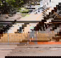 Leonards House Of Love - Accommodation Perth