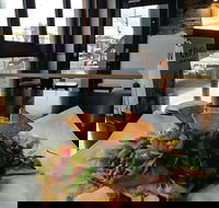 Quarry Hotel - Accommodation Perth