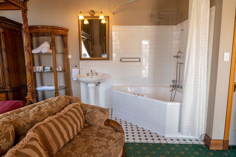 Denison Boutique Hotel - Accommodation Perth 8