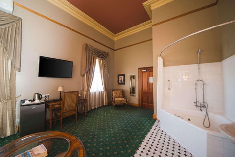 Denison Boutique Hotel - Accommodation Perth 16