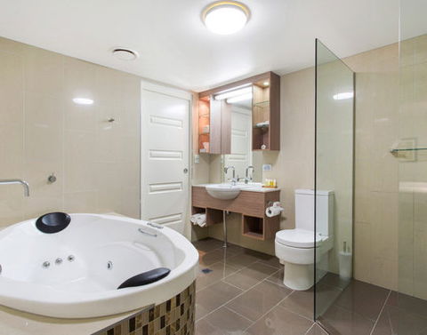 CBD Executive Apartments - Perth Resorts 10