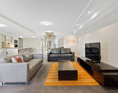 CBD Executive Apartments - Perth Resorts 12